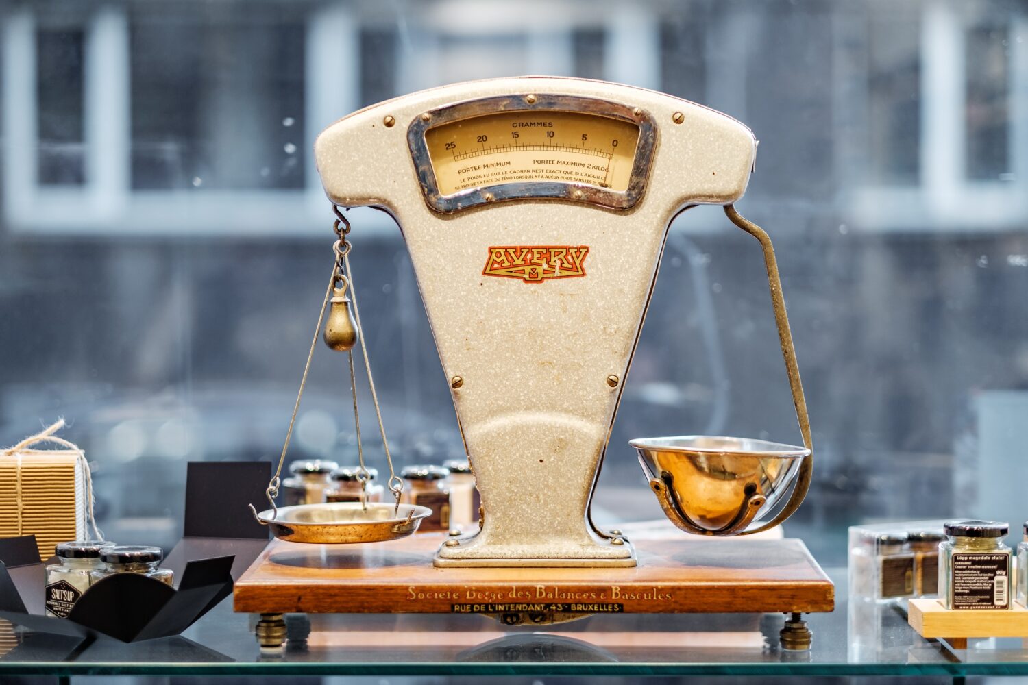 old fashioned scale